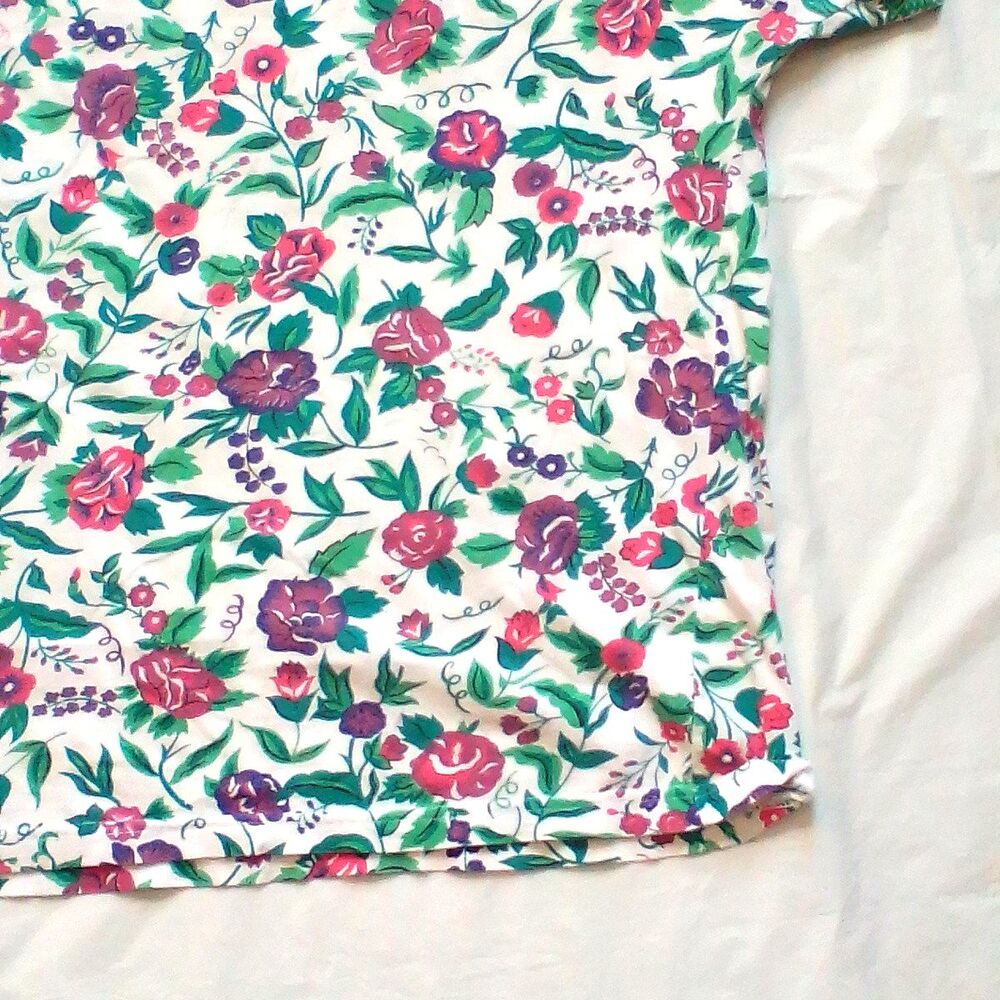 iLIO Women’s Large In Place Floral Print T-Shirt Short Sleeve Shoulder Pads - Picture 9 of 14